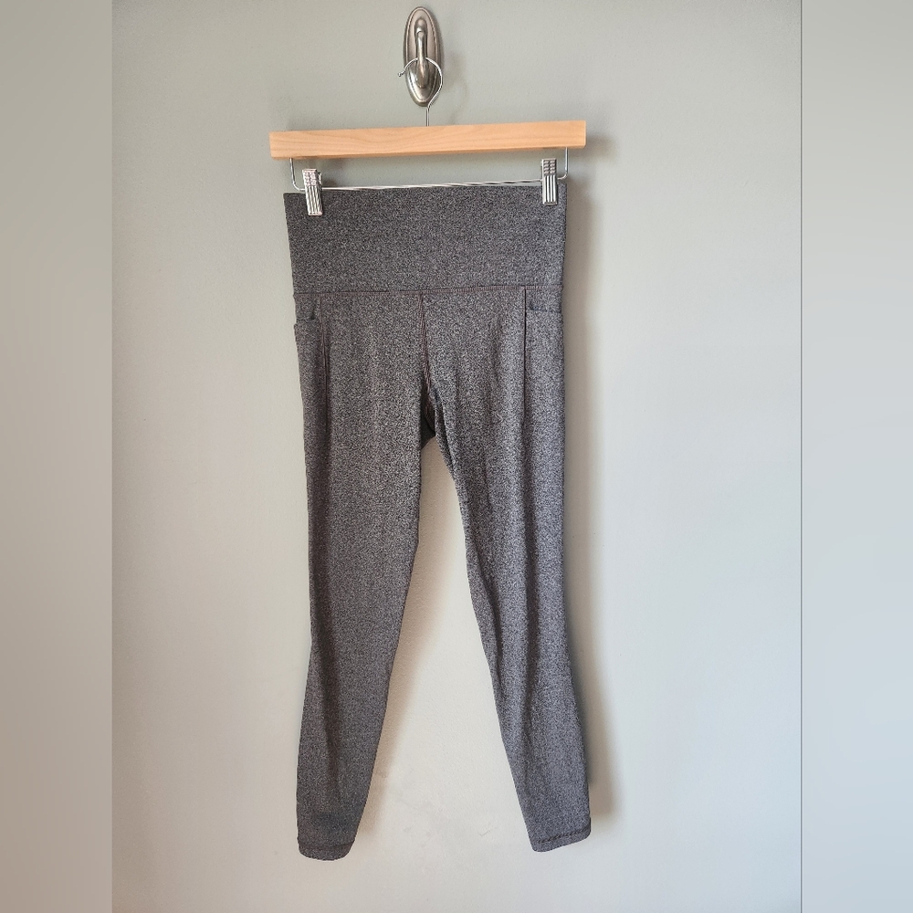 Athleta Salutation 7/8 Tight Leggings Dark Gray Heathered Pocket Size Small Tall